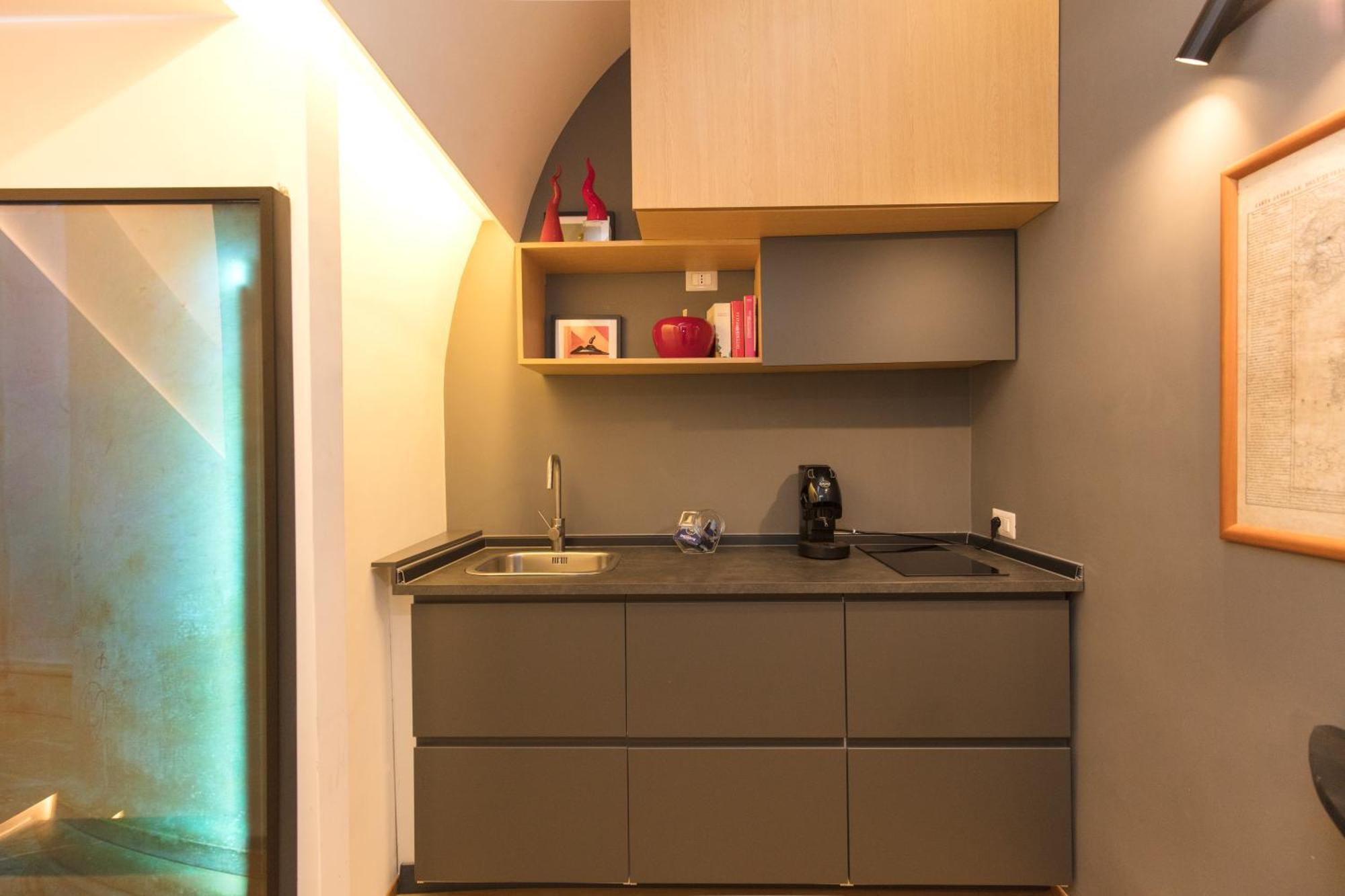 A Casa Nostra Apartment Наполи Екстериор снимка